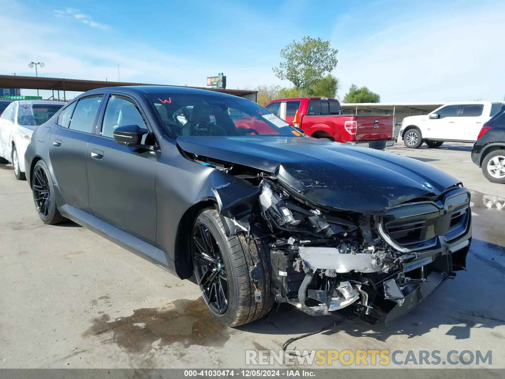 1 fotografías del automóvil dañado WBS83FK07SCT95587 BMW M5 2025