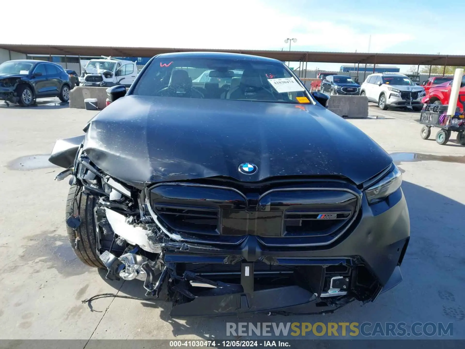 6 fotografías del automóvil dañado WBS83FK07SCT95587 BMW M5 2025