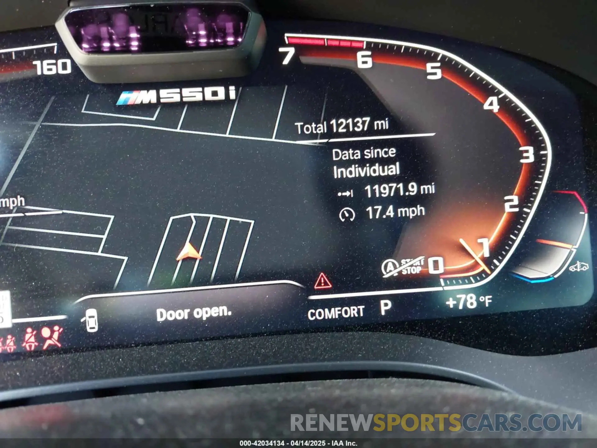 7 fotografías del automóvil dañado WBA13BK06NCJ43672 BMW M550 2022