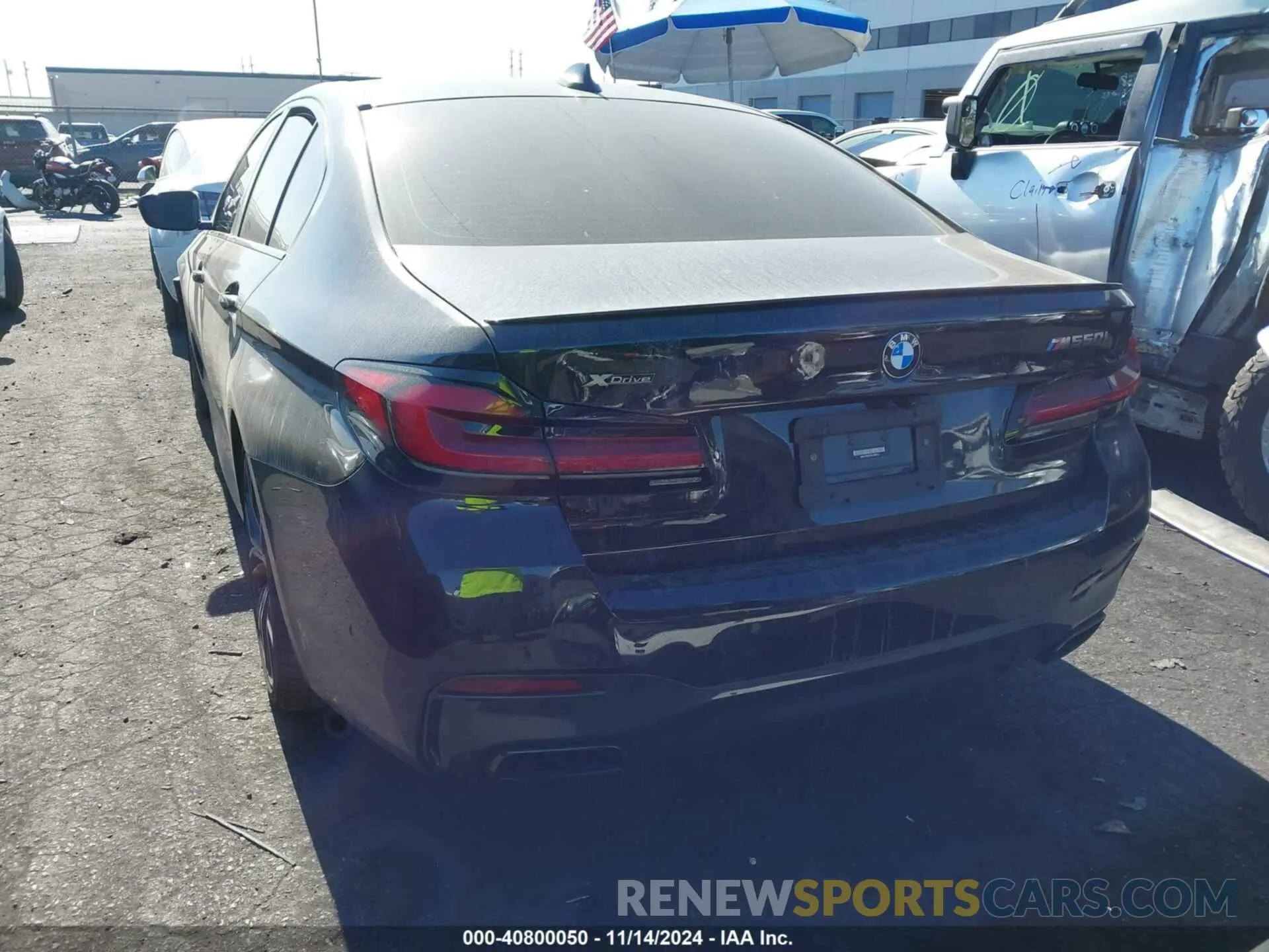 16 fotografías del automóvil dañado WBA13BK07NCJ05013 BMW M550 2022