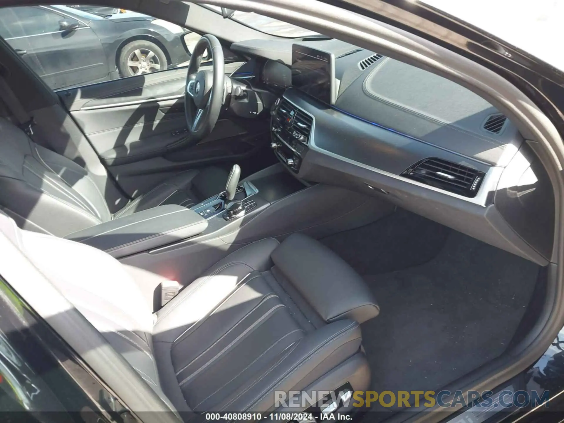 5 fotografías del automóvil dañado WBA13BK01PCN38314 BMW M550 2023