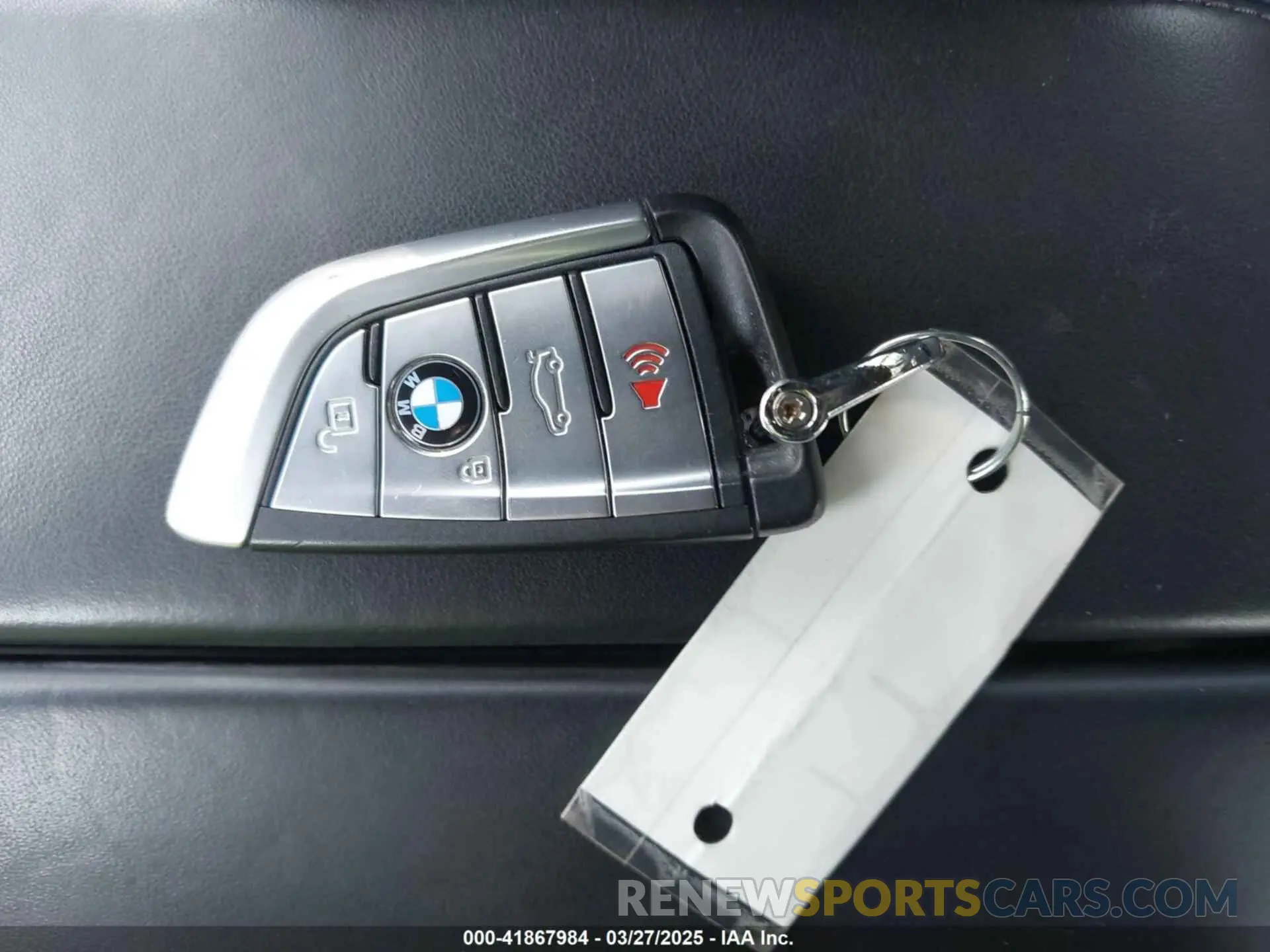 11 fotografías del automóvil dañado WBAJB9C51KB289355 BMW M550I 2019