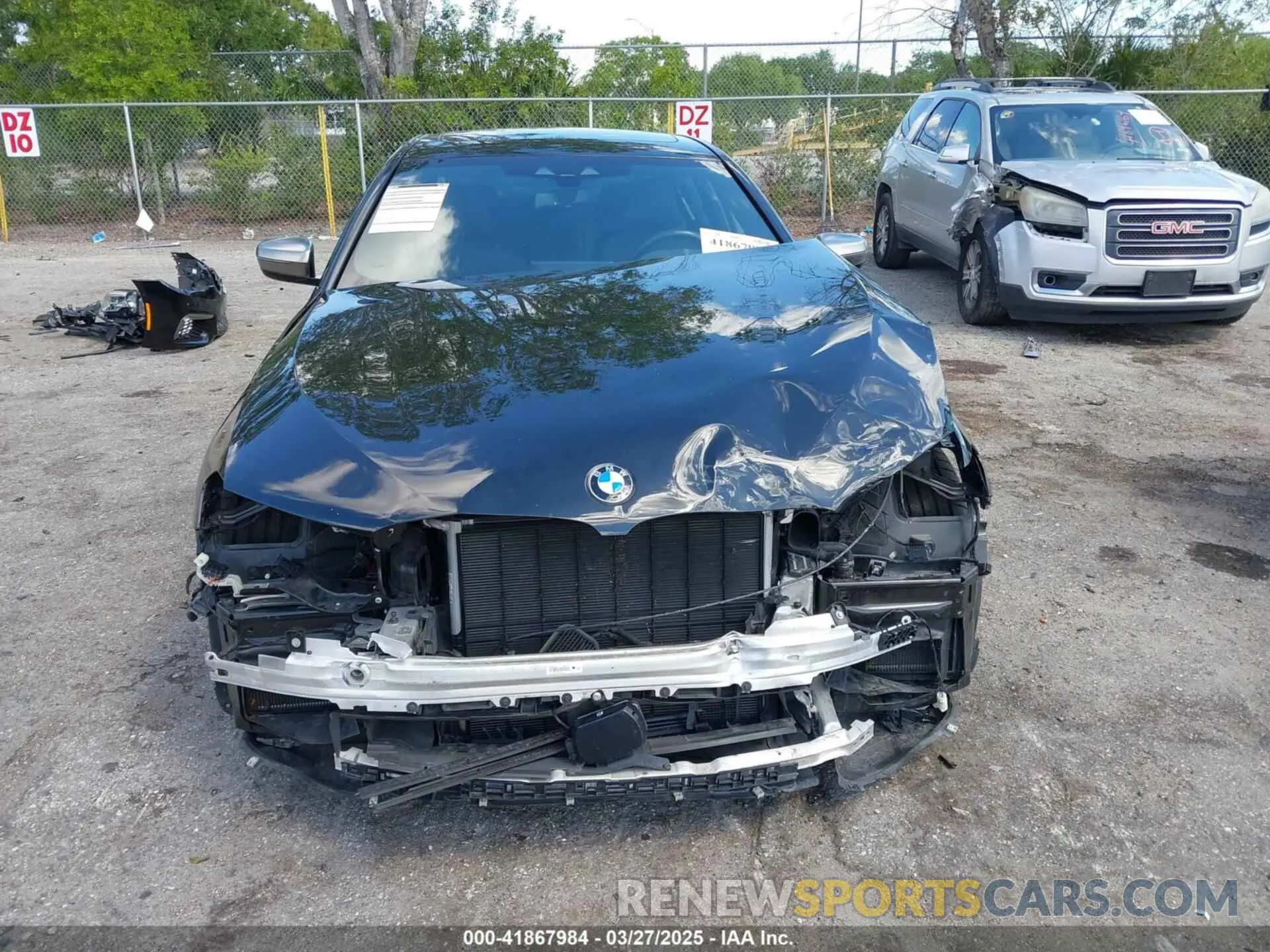 12 fotografías del automóvil dañado WBAJB9C51KB289355 BMW M550I 2019