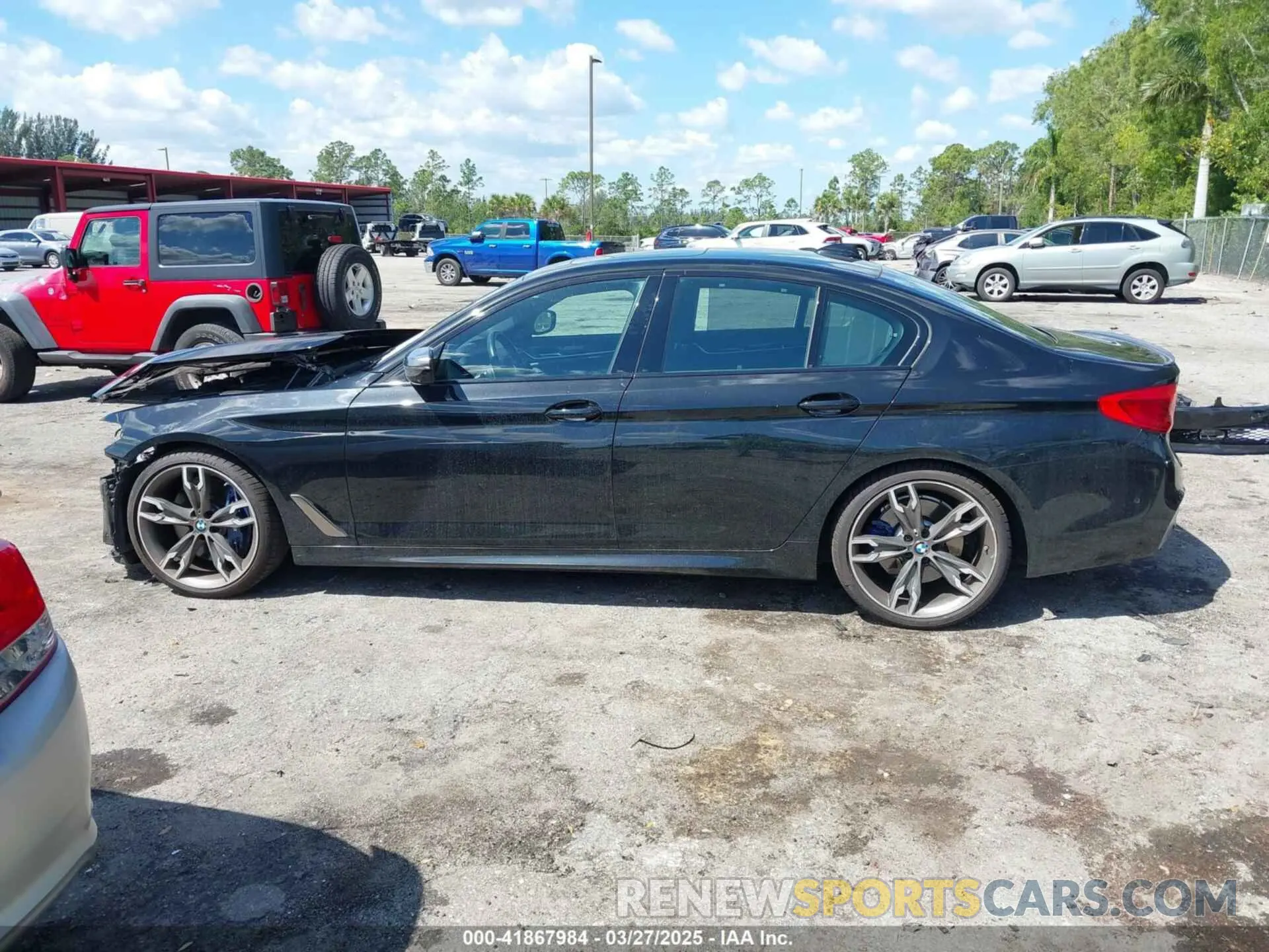 14 fotografías del automóvil dañado WBAJB9C51KB289355 BMW M550I 2019