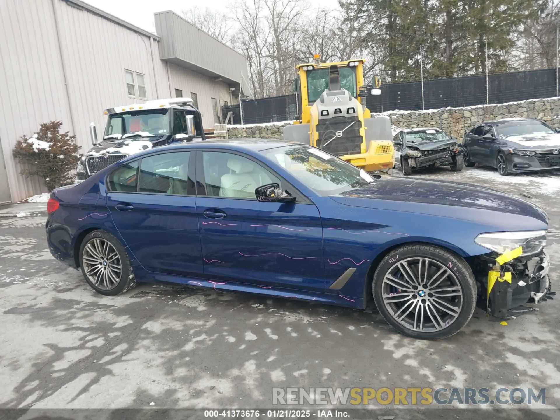 14 fotografías del automóvil dañado WBAJB9C54KB464746 BMW M550I 2019