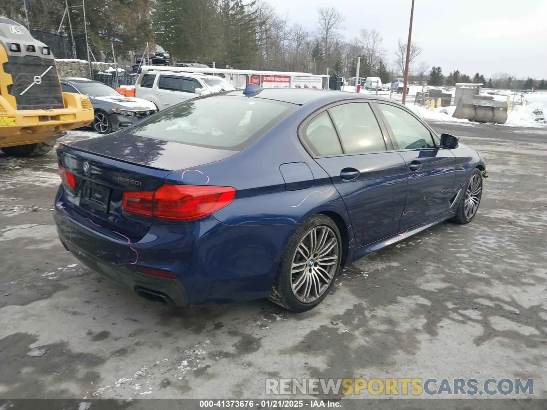 4 fotografías del automóvil dañado WBAJB9C54KB464746 BMW M550I 2019