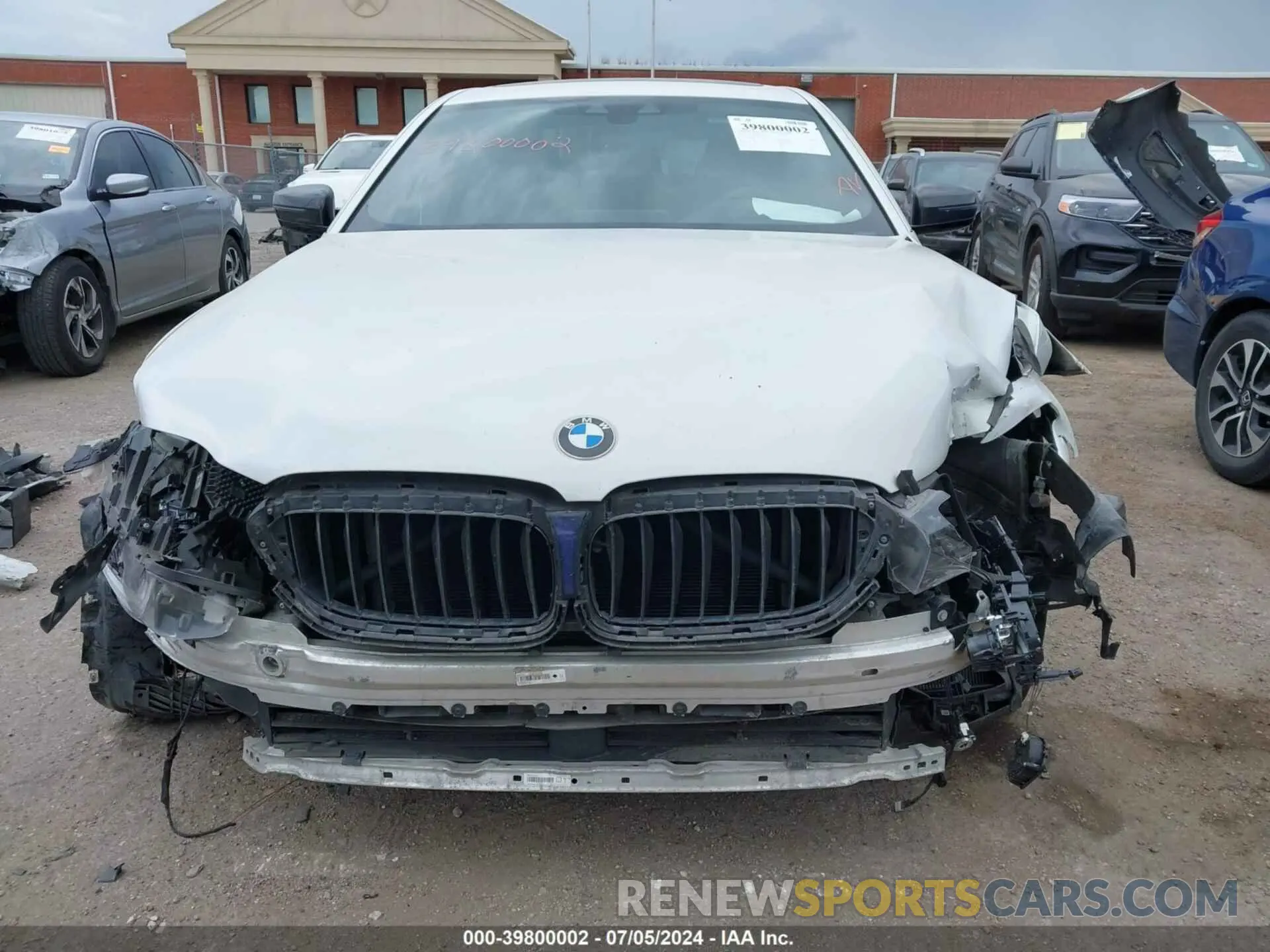 13 fotografías del automóvil dañado WBAJB9C56KB464148 BMW M550I 2019