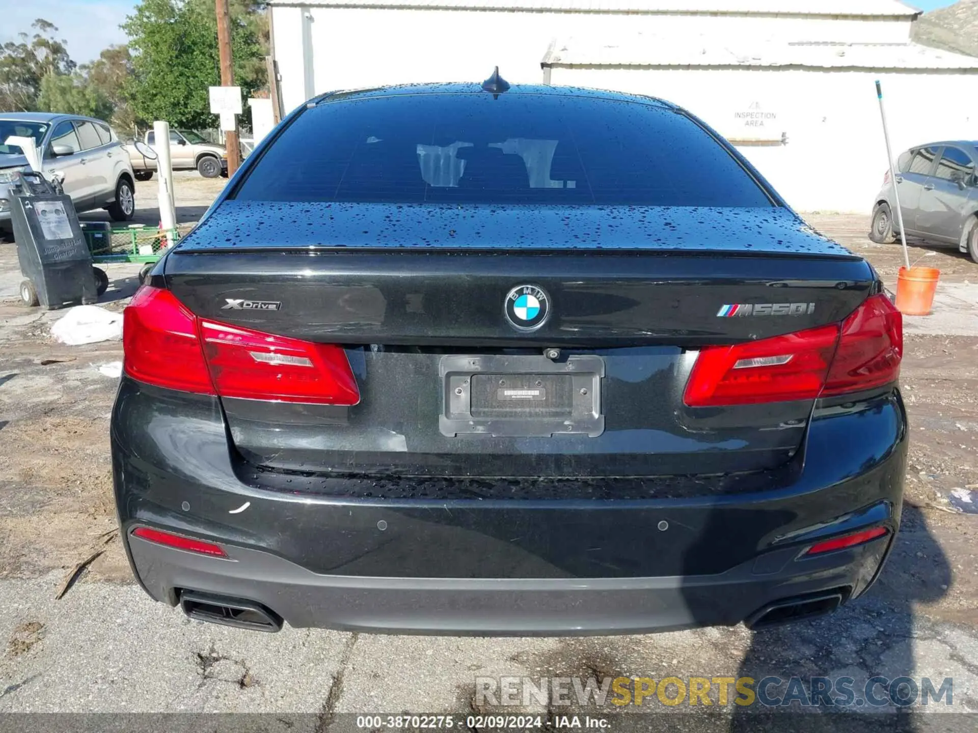 17 fotografías del automóvil dañado WBAJB9C59KB464323 BMW M550I 2019