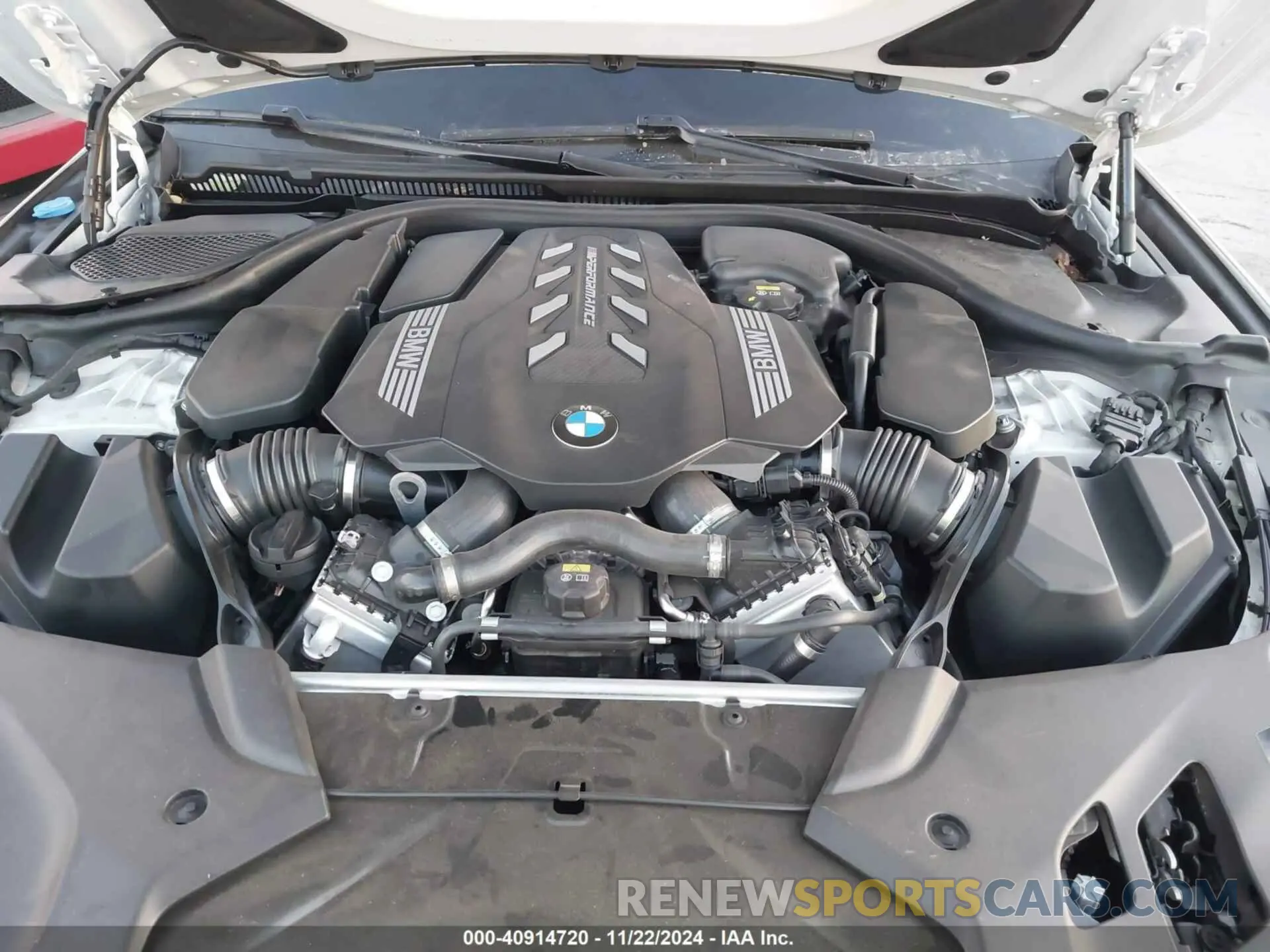 10 fotografías del automóvil dañado WBA13BK01MCF84773 BMW M550I 2021