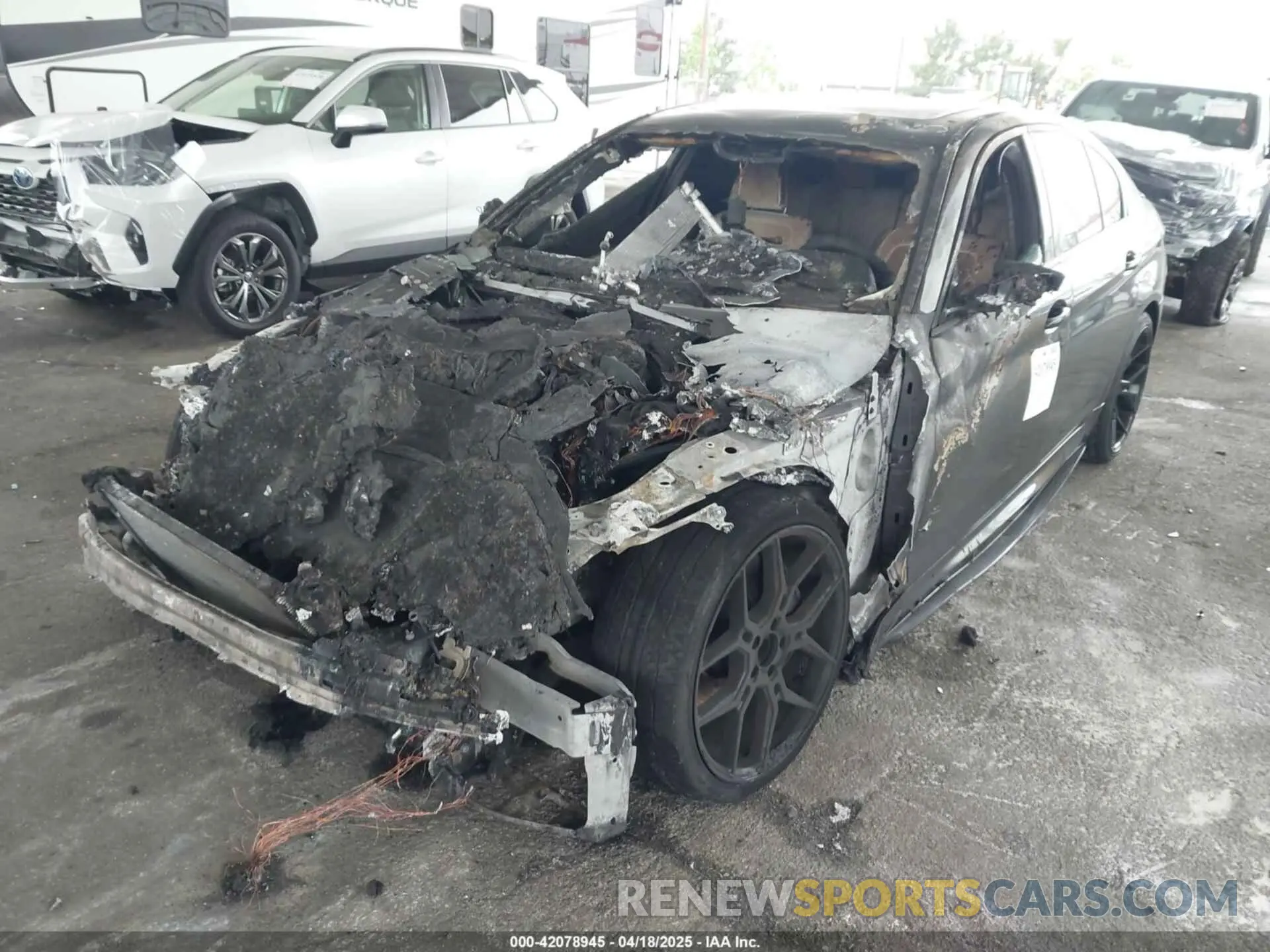 6 fotografías del automóvil dañado WBA13BK05MCF84792 BMW M550I 2021