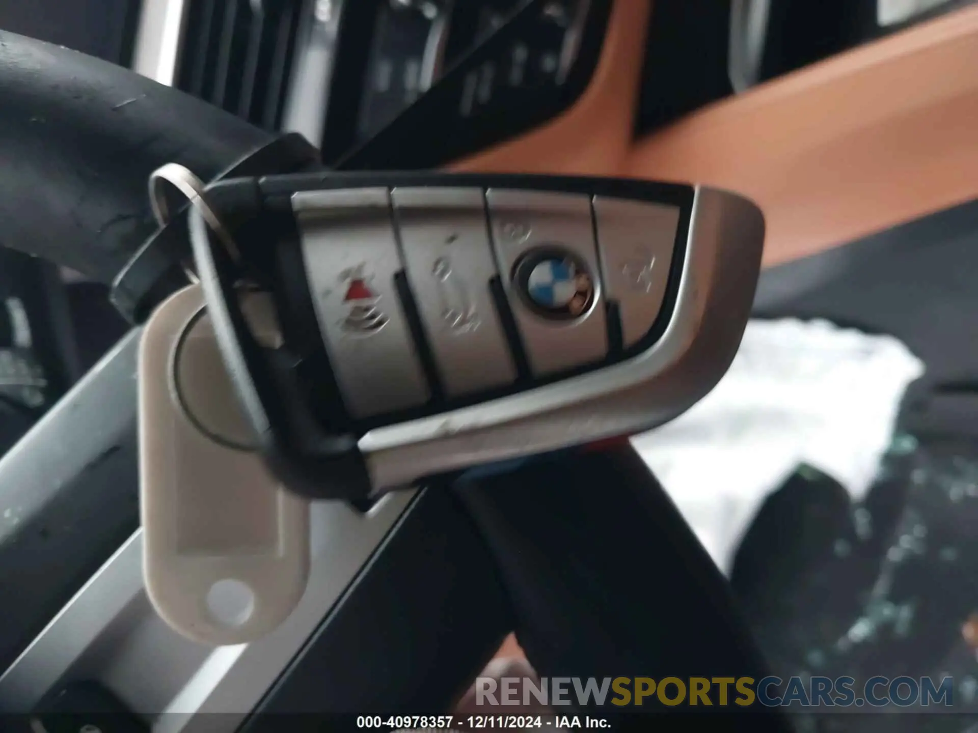 11 fotografías del automóvil dañado WBA13BK0XMCF03673 BMW M550I 2021