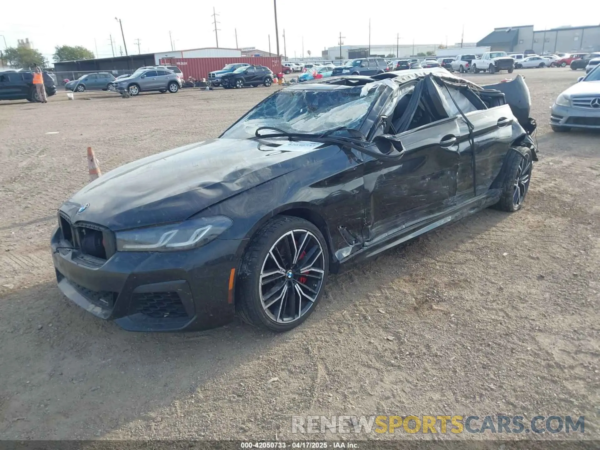 2 fotografías del automóvil dañado WBA13BK0XMCF98624 BMW M550I 2021