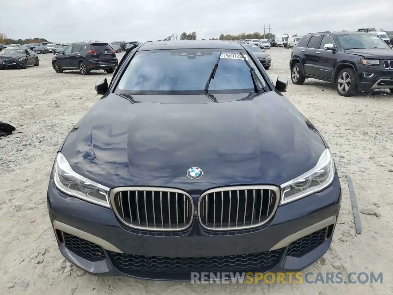 5 fotografías del automóvil dañado WBA7H6C51KG615276 BMW M7 2019
