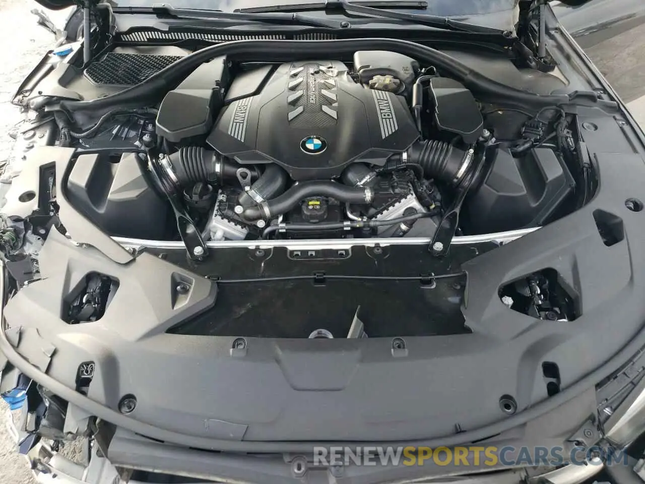 11 fotografías del automóvil dañado WBABC4C51KBU96056 BMW M8 2019