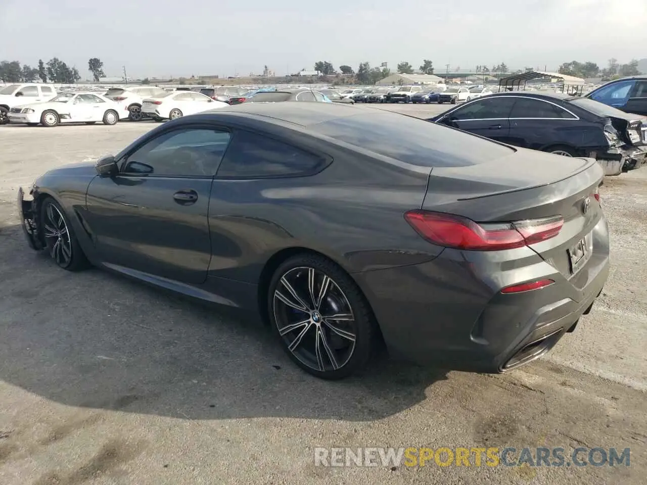 2 fotografías del automóvil dañado WBABC4C51KBU96056 BMW M8 2019
