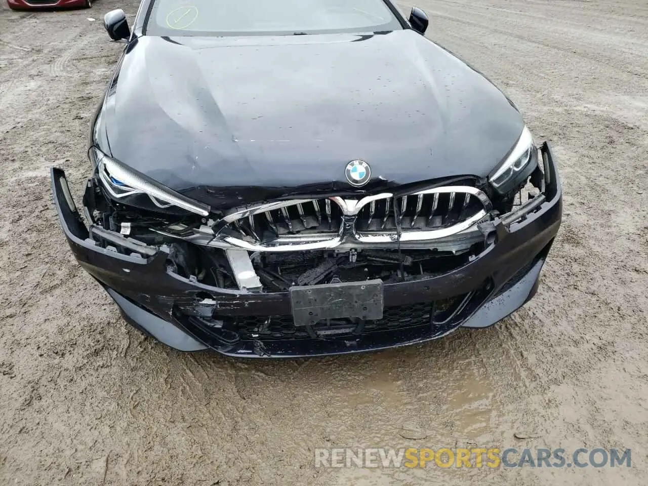9 fotografías del automóvil dañado WBABC4C53KBU96656 BMW M8 2019