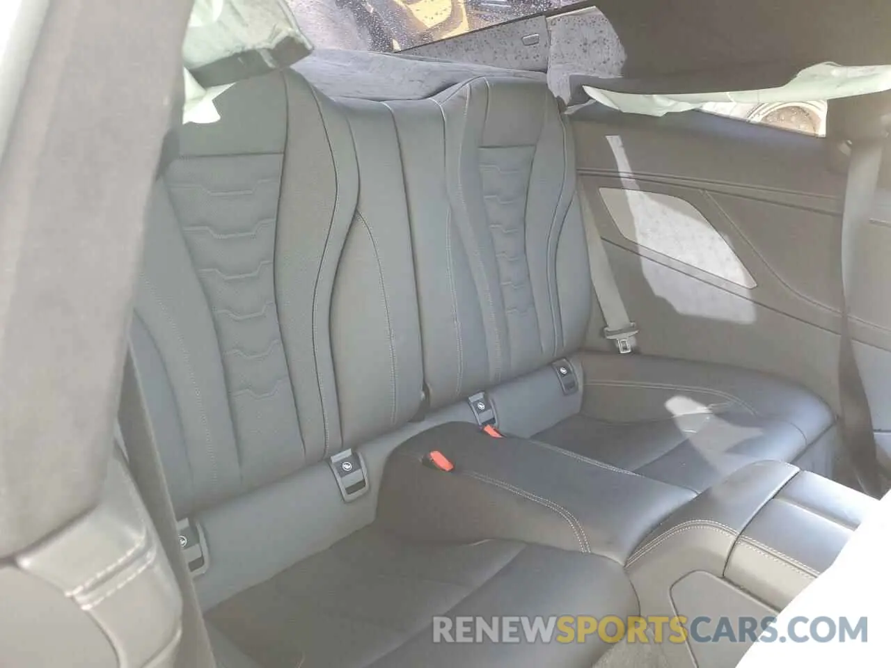 11 fotografías del automóvil dañado WBABC4C54KBJ35758 BMW M8 2019