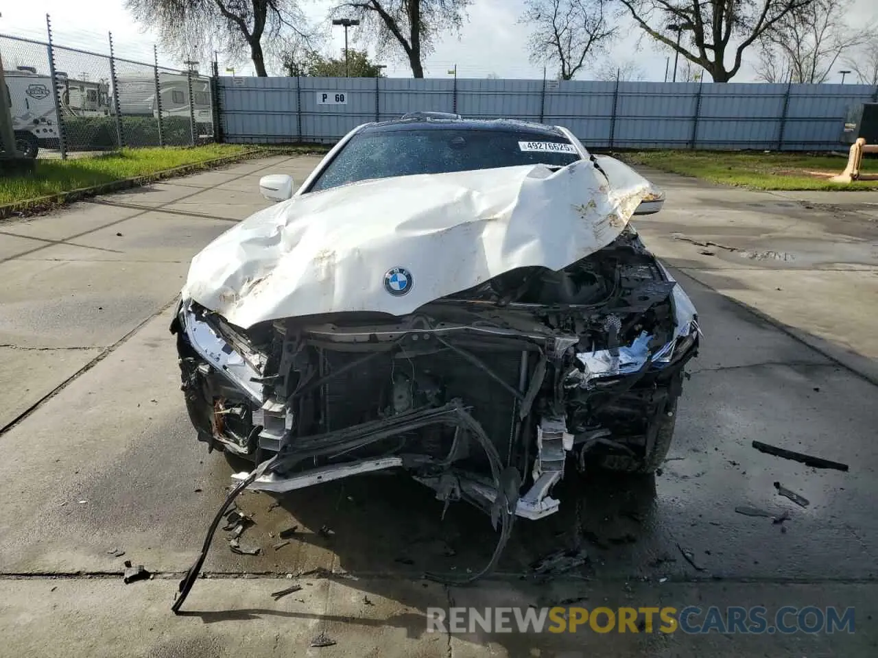 5 fotografías del automóvil dañado WBABC4C54KBJ35758 BMW M8 2019