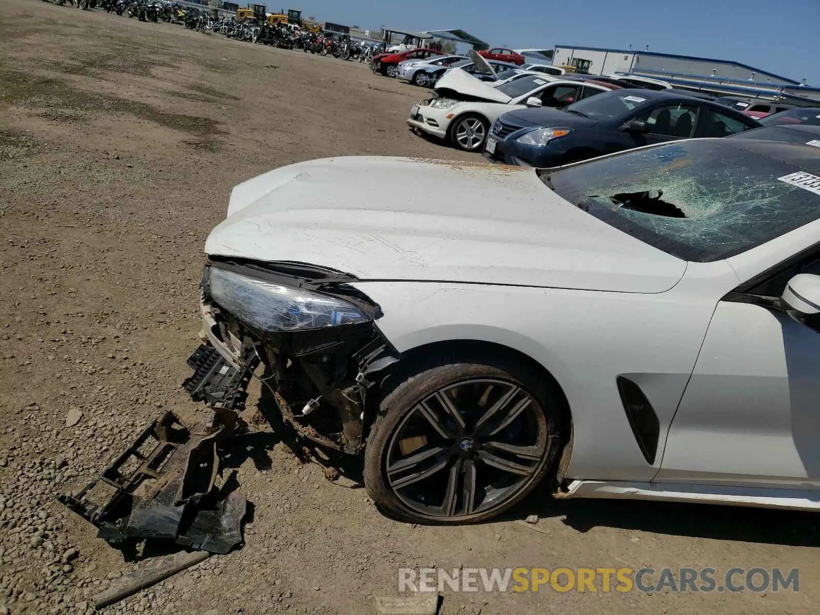9 fotografías del automóvil dañado WBABC4C55KBJ35736 BMW M8 2019