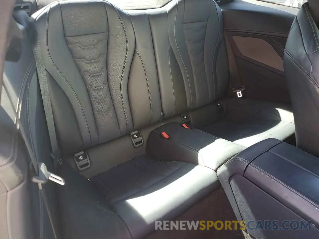 10 fotografías del automóvil dañado WBABC4C56KBJ35745 BMW M8 2019