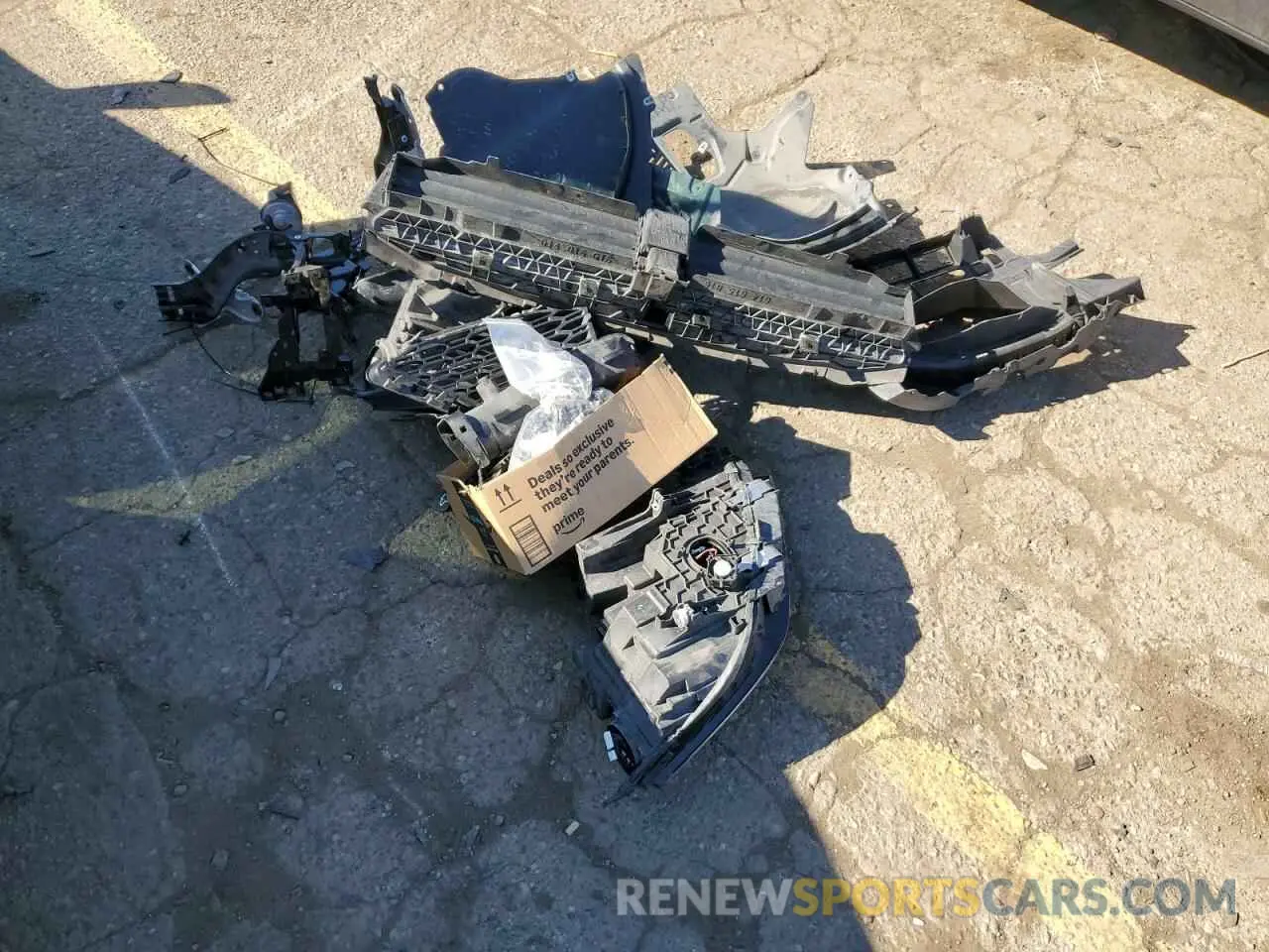 12 fotografías del automóvil dañado WBAGV8C09LCD92702 BMW M8 2020