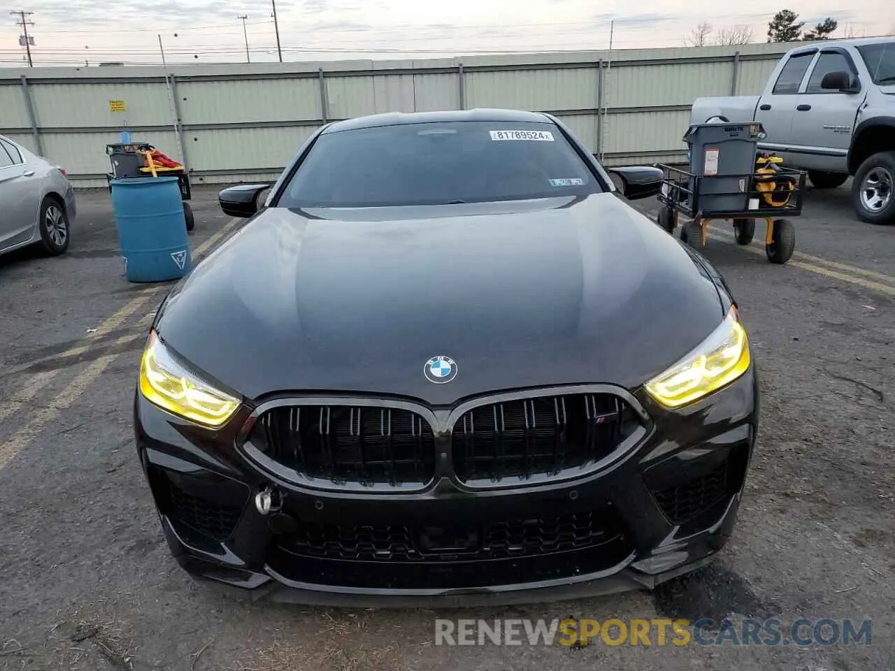 5 fotografías del automóvil dañado WBSAE0C01LBM08476 BMW M8 2020