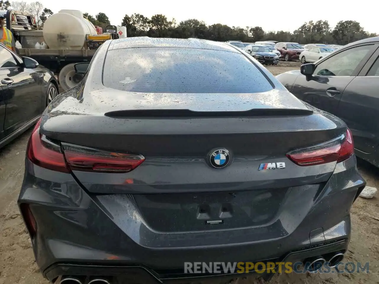 6 fotografías del automóvil dañado WBSAE0C03LCD82167 BMW M8 2020