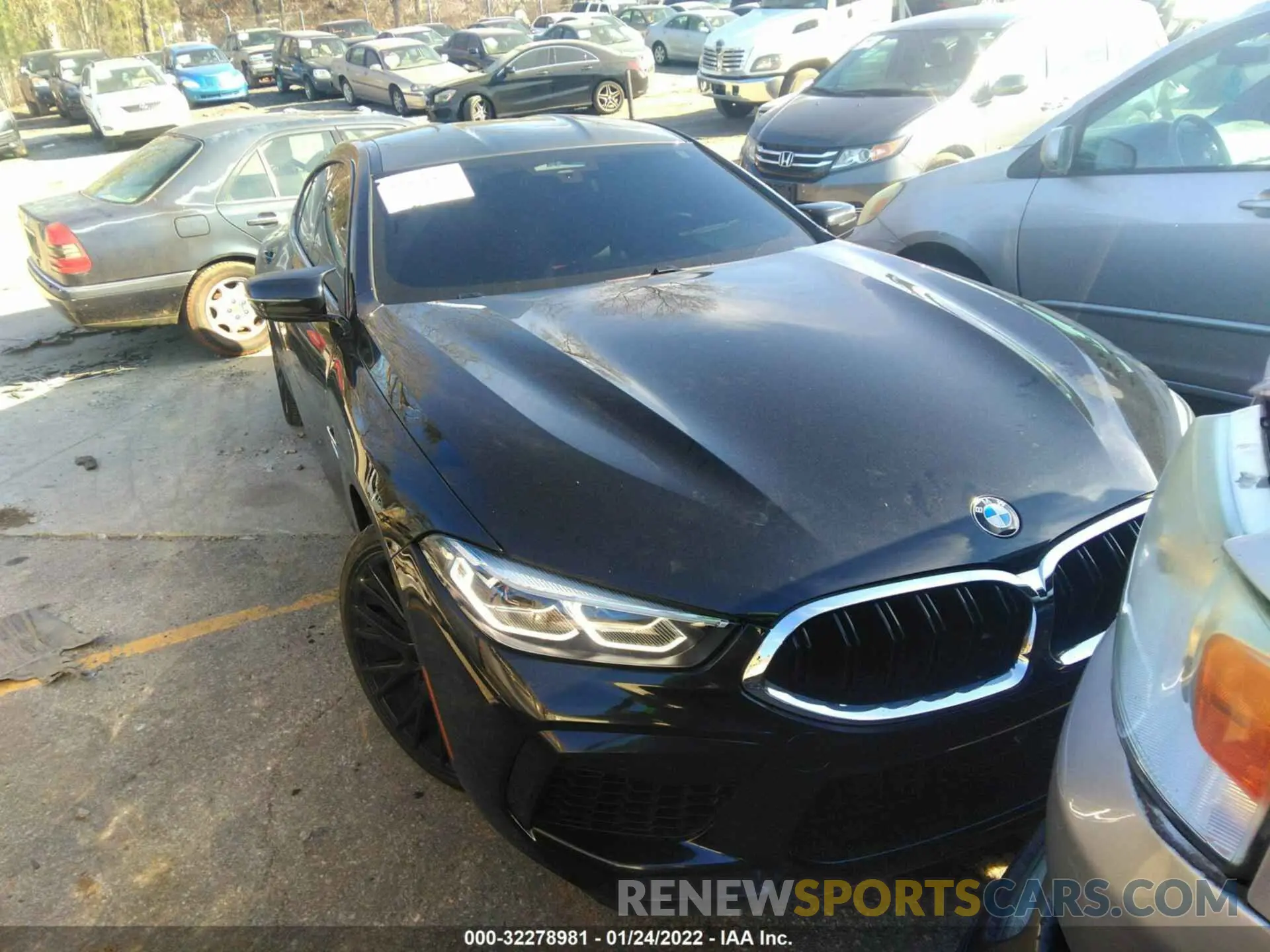 1 fotografías del automóvil dañado WBSGV0C08LCD79369 BMW M8 2020