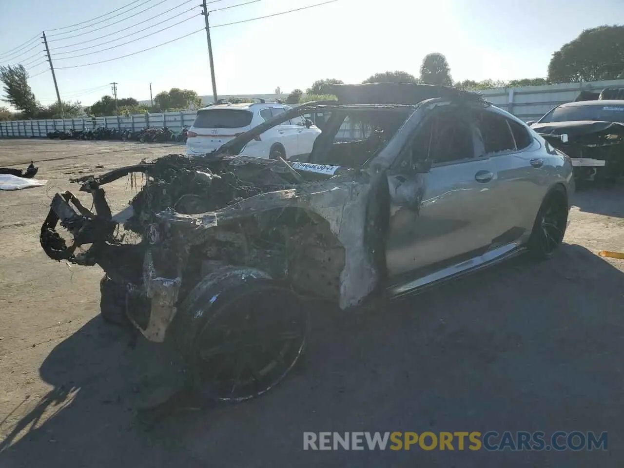 1 fotografías del automóvil dañado WBSGV0C03MCG35516 BMW M8 2021