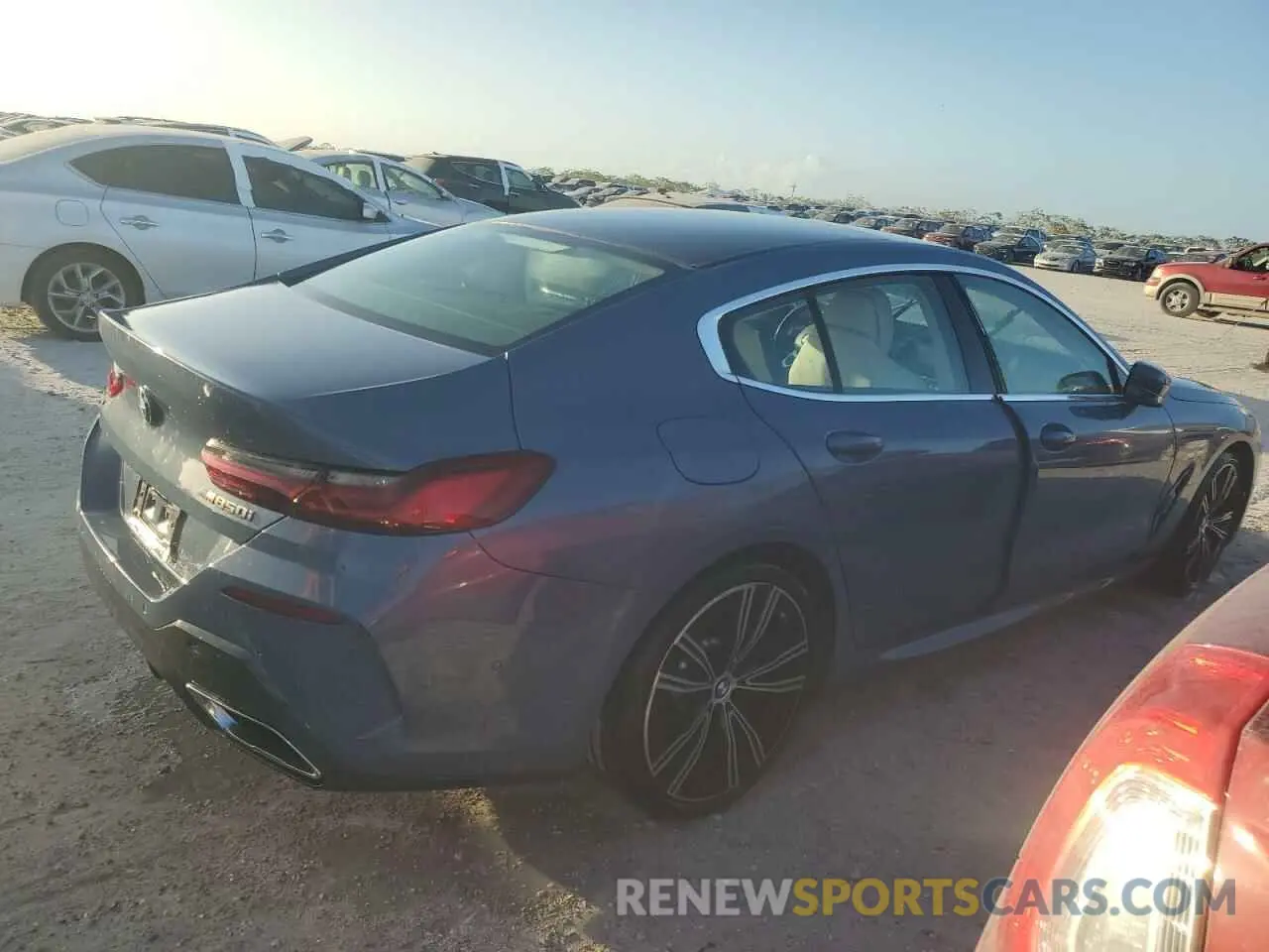 3 fotografías del automóvil dañado WBAGV8C06NCH25022 BMW M8 2022