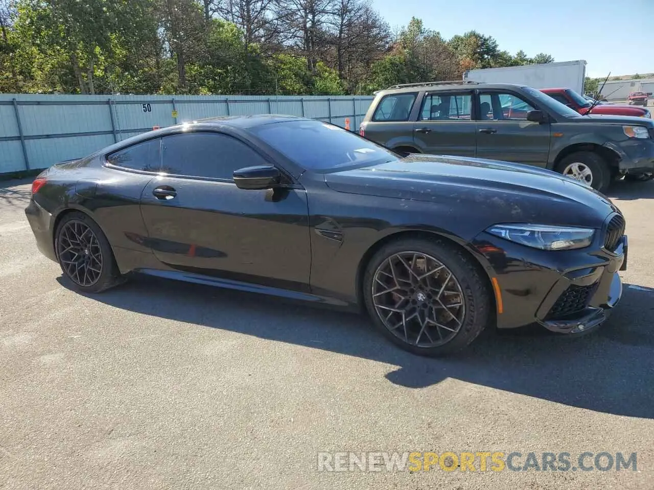 4 fotografías del automóvil dañado WBSAE0C08NCK00673 BMW M8 2022