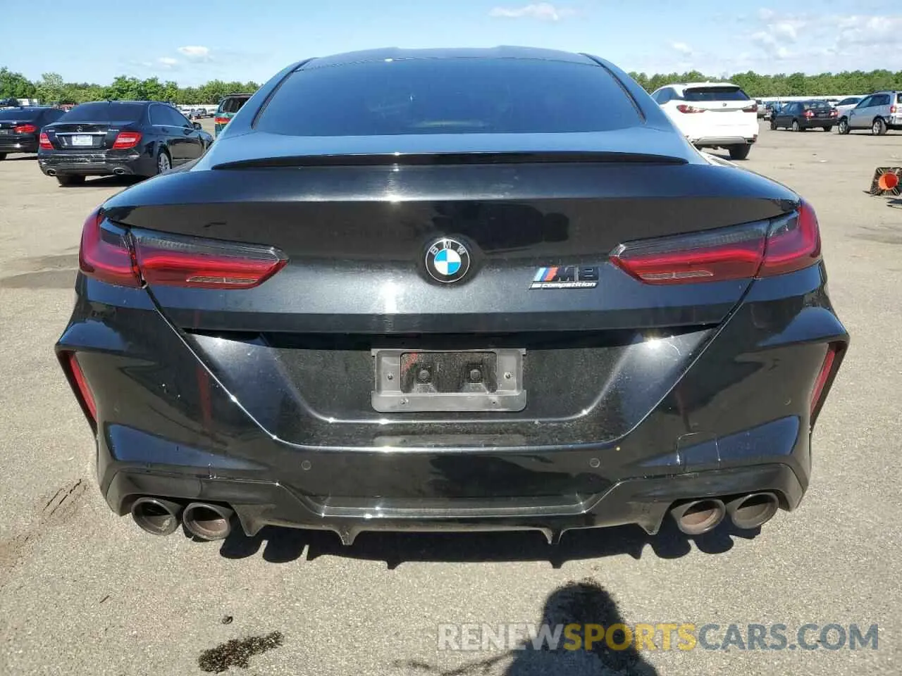6 fotografías del automóvil dañado WBSAE0C08NCK00673 BMW M8 2022