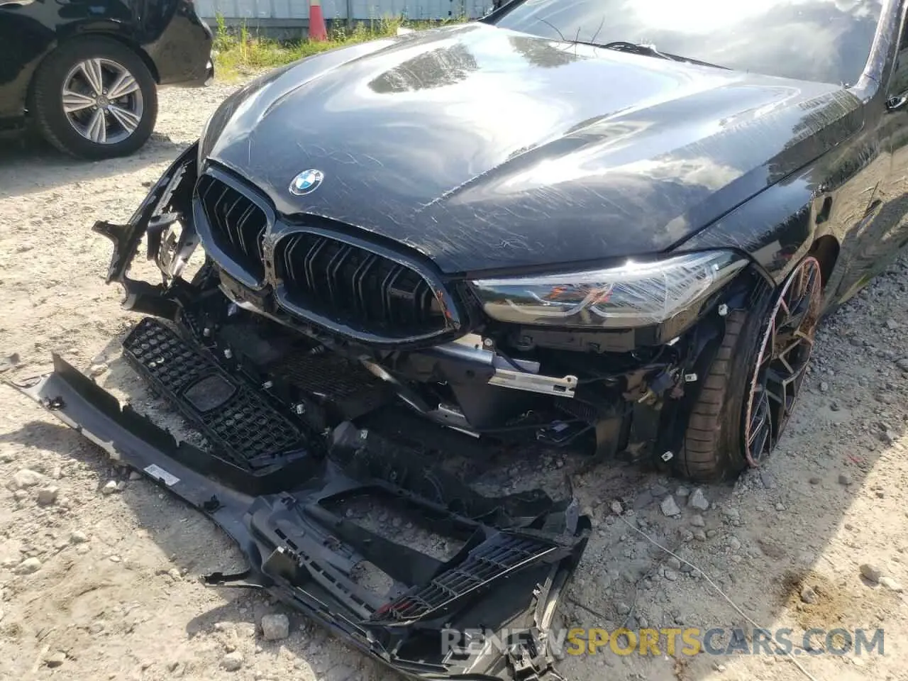 9 fotografías del automóvil dañado WBSGV0C07NCJ05497 BMW M8 2022