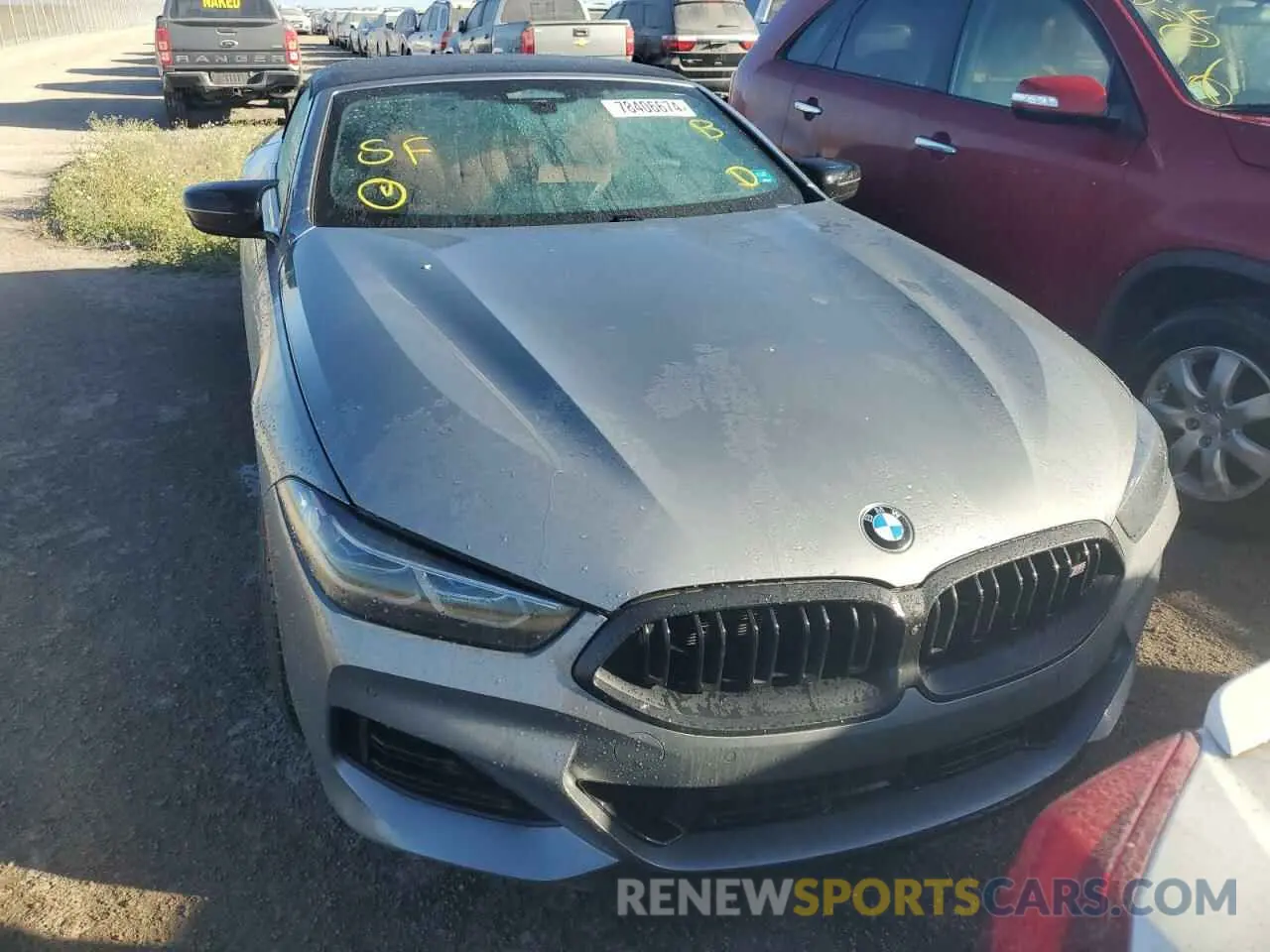 5 fotografías del automóvil dañado WBAFY4C06PCL37655 BMW M8 2023