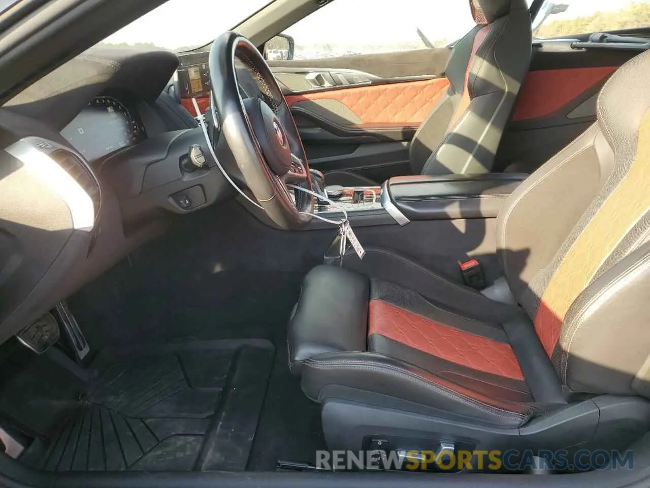 7 fotografías del automóvil dañado WBSDZ0C00PCL89792 BMW M8 2023