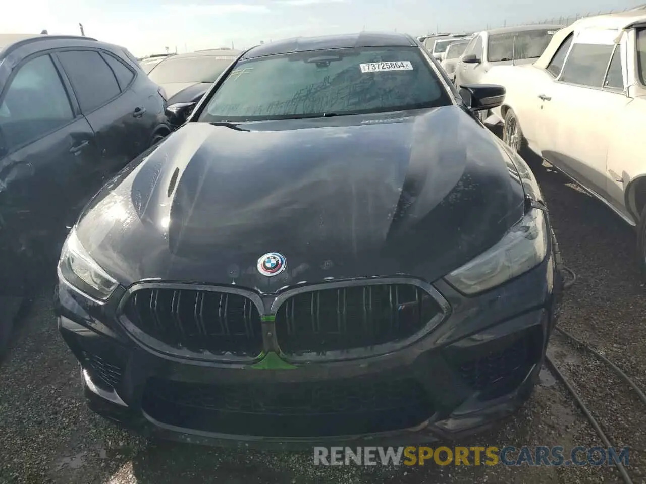 5 fotografías del automóvil dañado WBSGV0C06PCL03636 BMW M8 2023