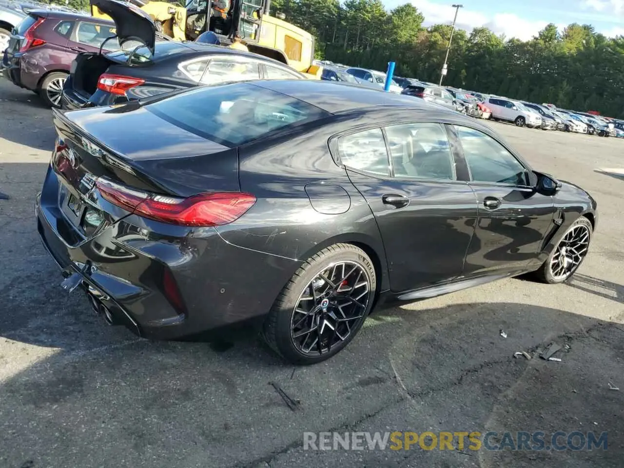 3 fotografías del automóvil dañado WBSGV0C0XPCM43253 BMW M8 2023