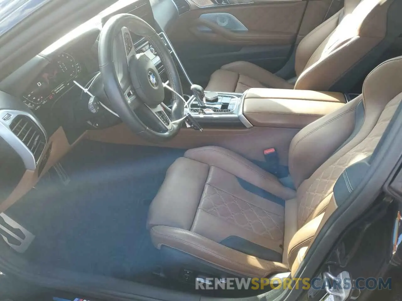 7 fotografías del automóvil dañado WBSGV0C0XPCM43253 BMW M8 2023