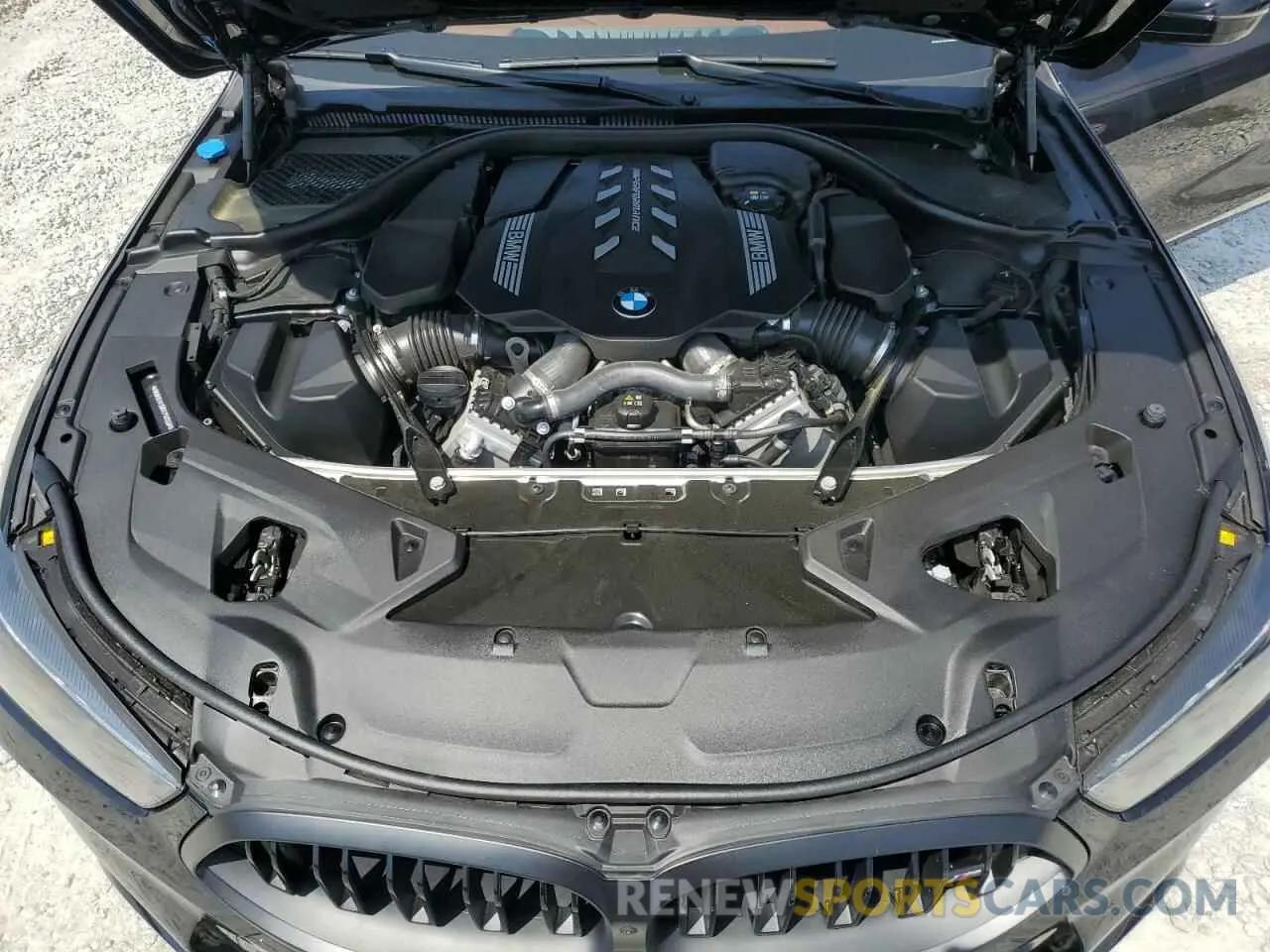 11 fotografías del automóvil dañado WBABC4C07RCP90022 BMW M8 2024