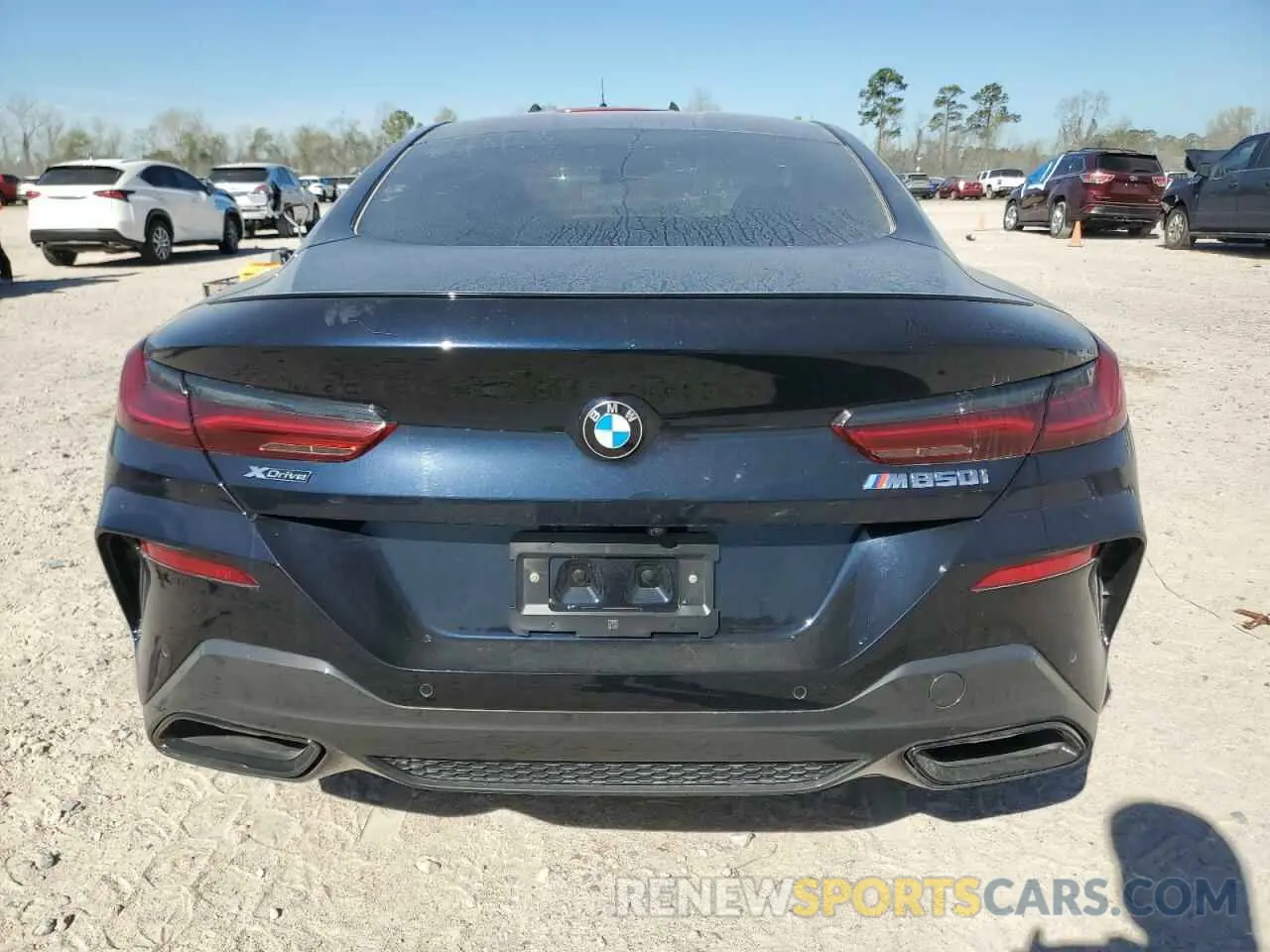 6 fotografías del automóvil dañado WBABC4C07RCP91011 BMW M8 2024