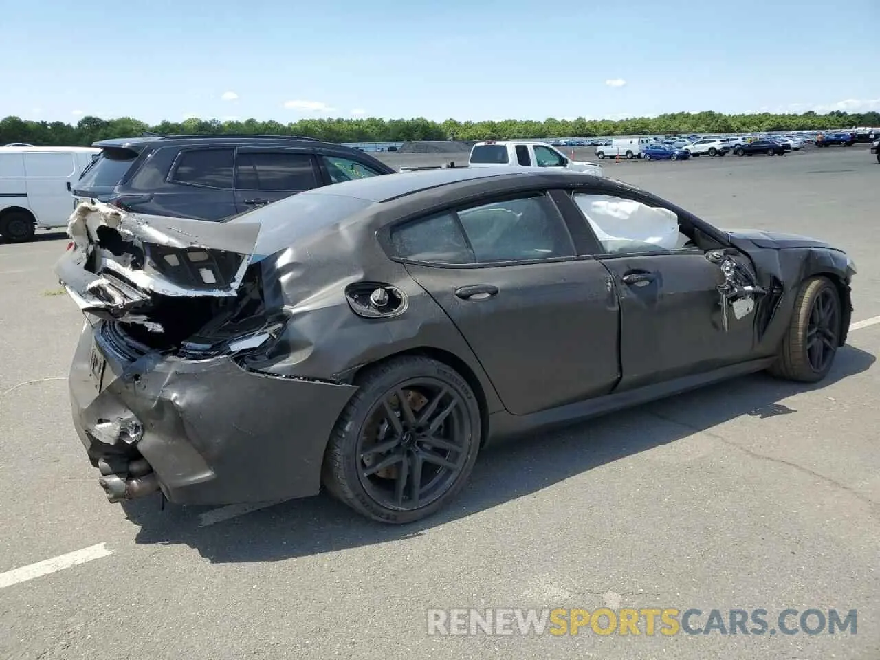 3 fotografías del automóvil dañado WBSGV0C05RCP23312 BMW M8 2024