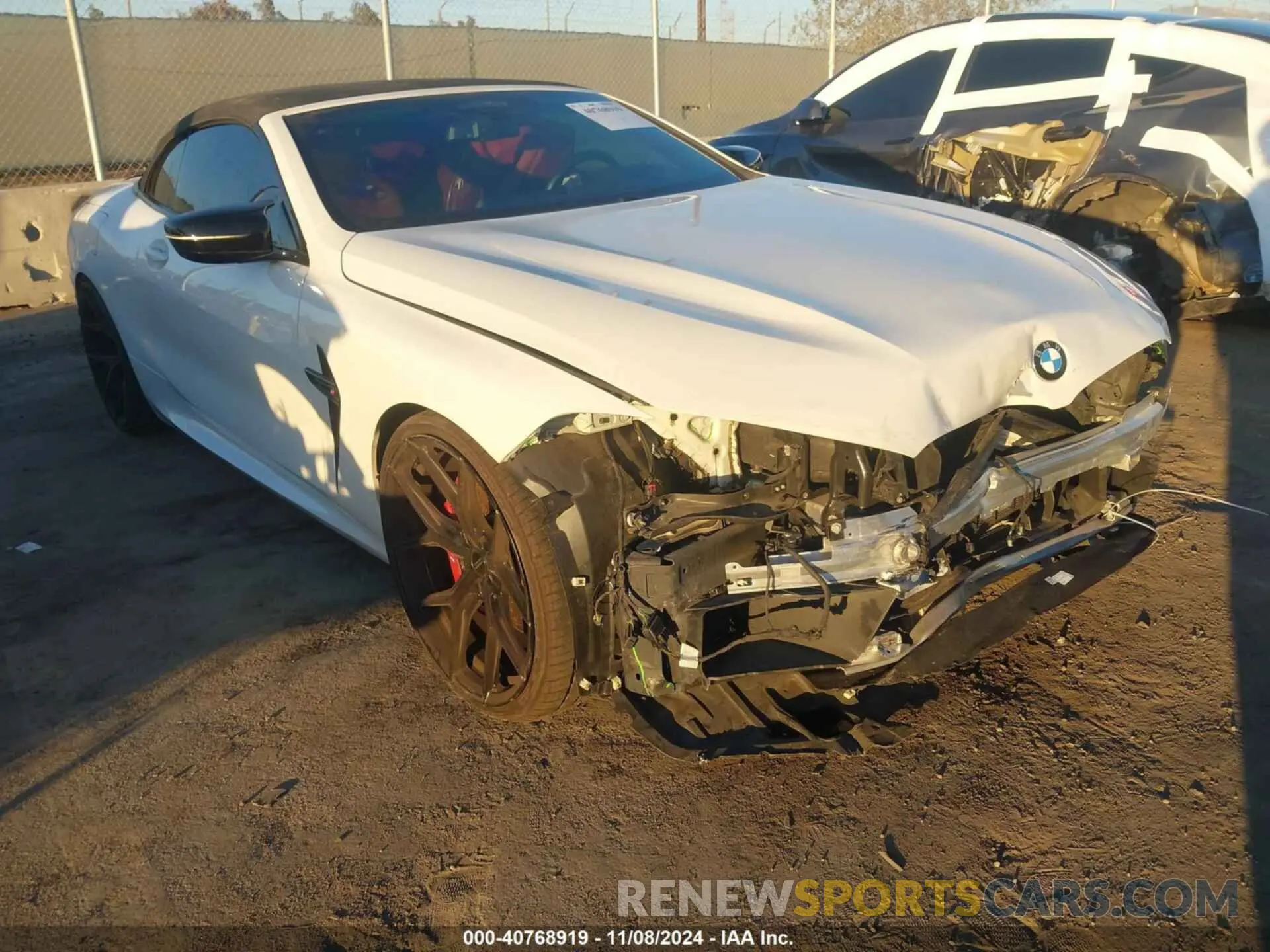 1 fotografías del automóvil dañado WBSDZ0C0XNCH18532 BMW M8 CABRIOLET 2022