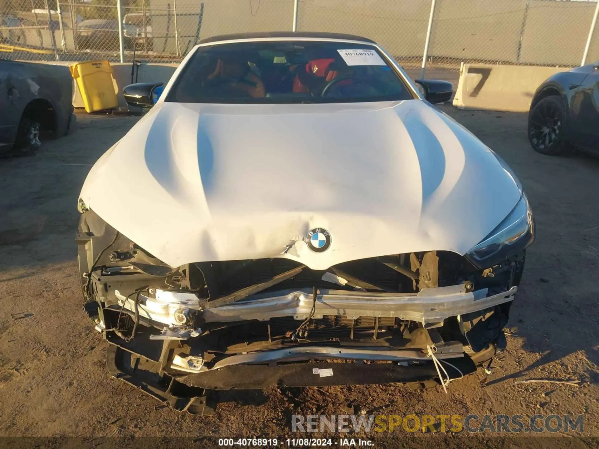 13 fotografías del automóvil dañado WBSDZ0C0XNCH18532 BMW M8 CABRIOLET 2022