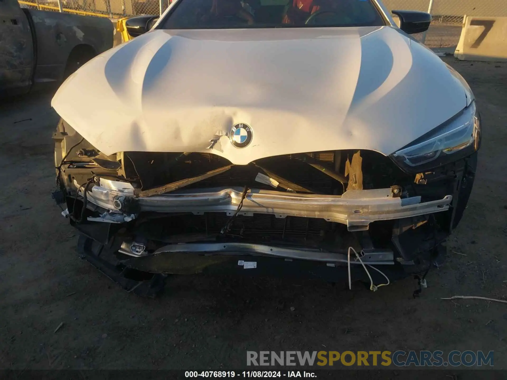 6 fotografías del automóvil dañado WBSDZ0C0XNCH18532 BMW M8 CABRIOLET 2022