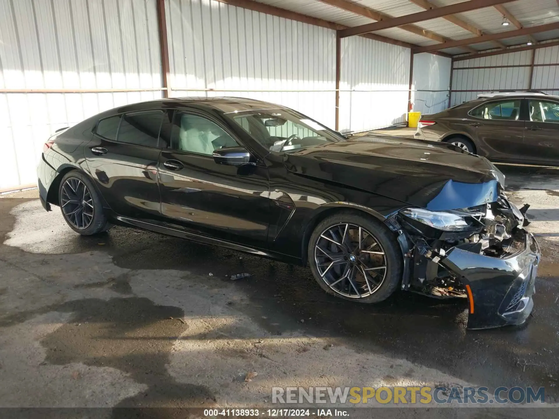 13 fotografías del automóvil dañado WBSGV0C08MCG32479 BMW M8 GRAN COUPE 2021