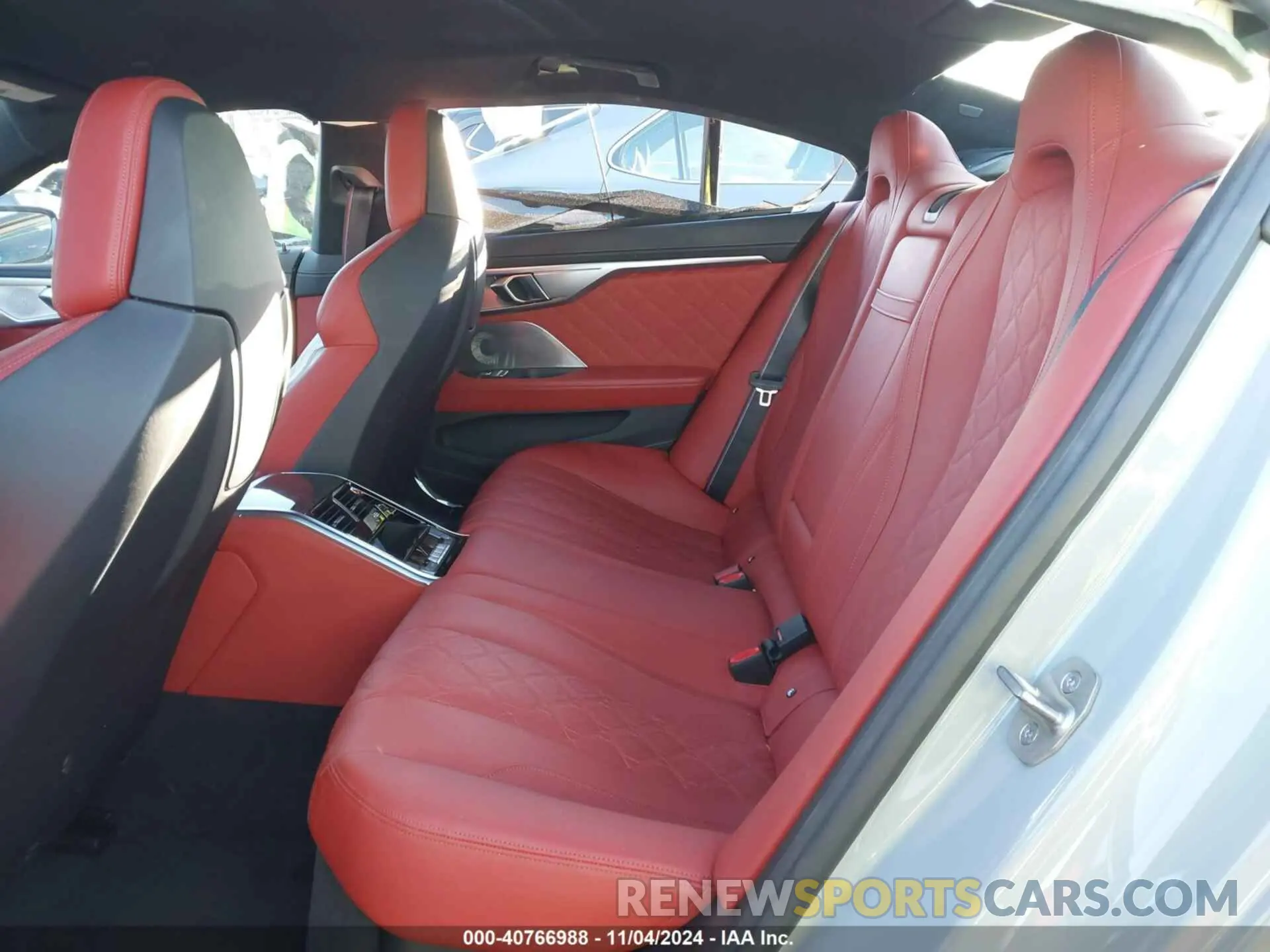 8 fotografías del automóvil dañado WBSGV0C08RCN30670 BMW M8 GRAN COUPE 2024