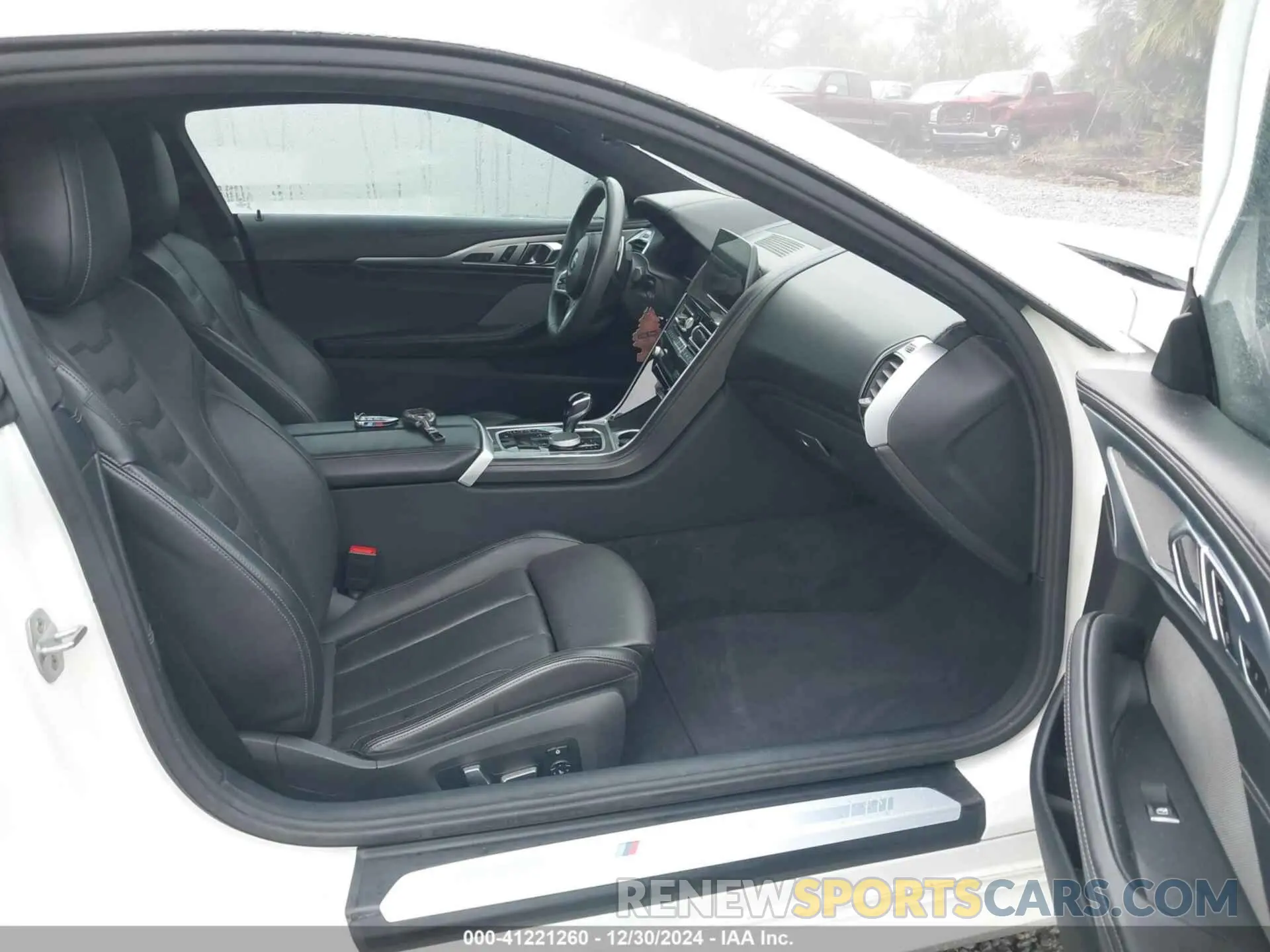 5 fotografías del automóvil dañado WBABC4C51KBJ35734 BMW M850I 2019
