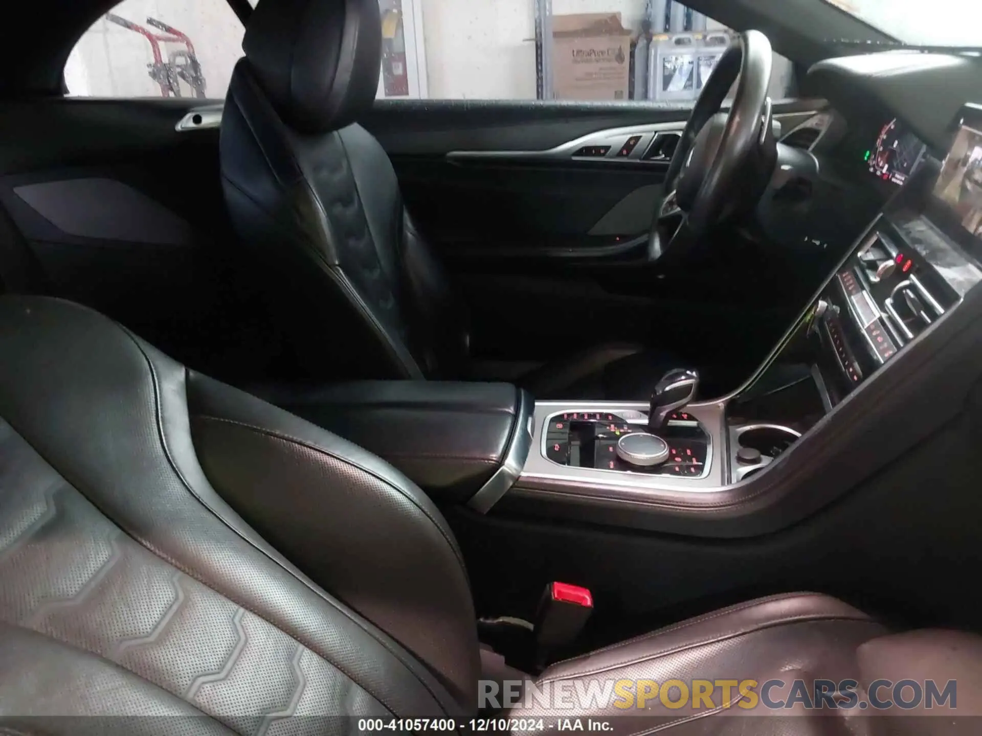 5 fotografías del automóvil dañado WBAFY4C07LCD34163 BMW M850I 2020