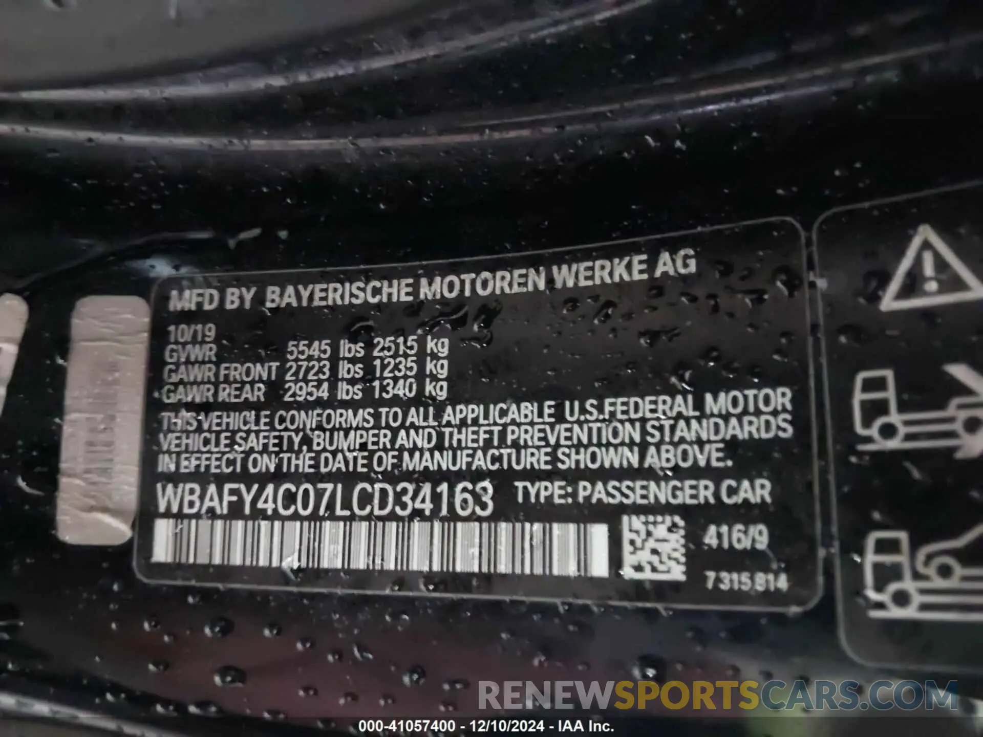 9 fotografías del automóvil dañado WBAFY4C07LCD34163 BMW M850I 2020