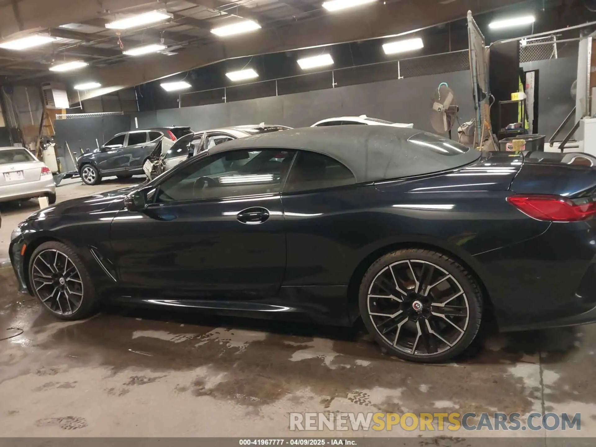 14 fotografías del automóvil dañado WBAFY4C01PCM52812 BMW M850I 2023